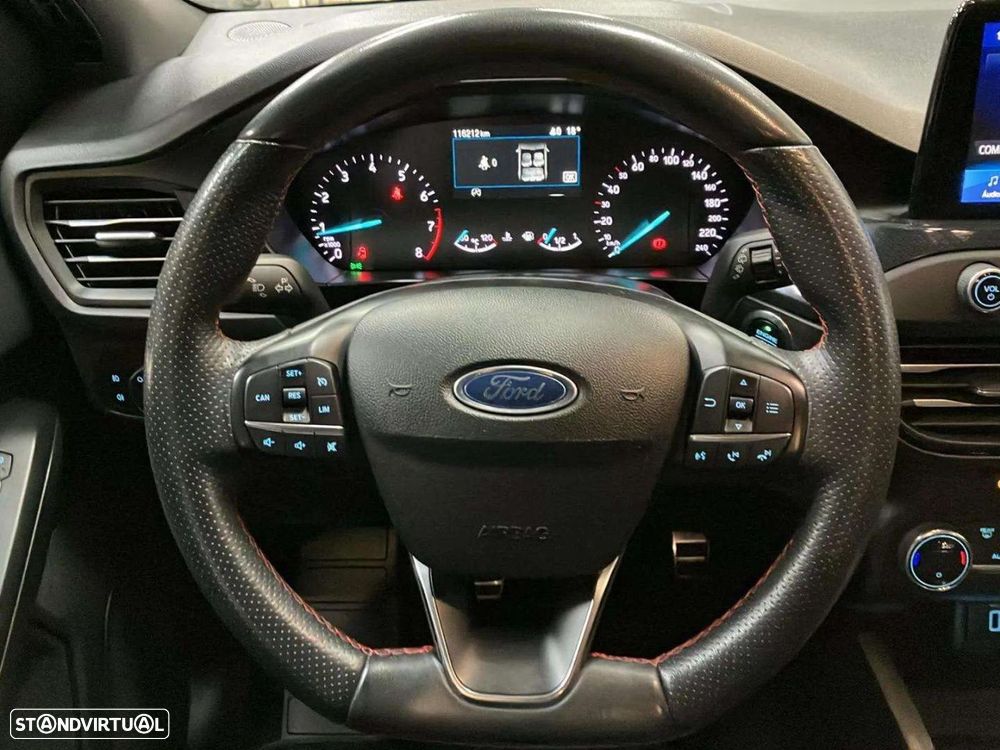 Ford Focus 1.0 EcoBoost ST-Line - 13