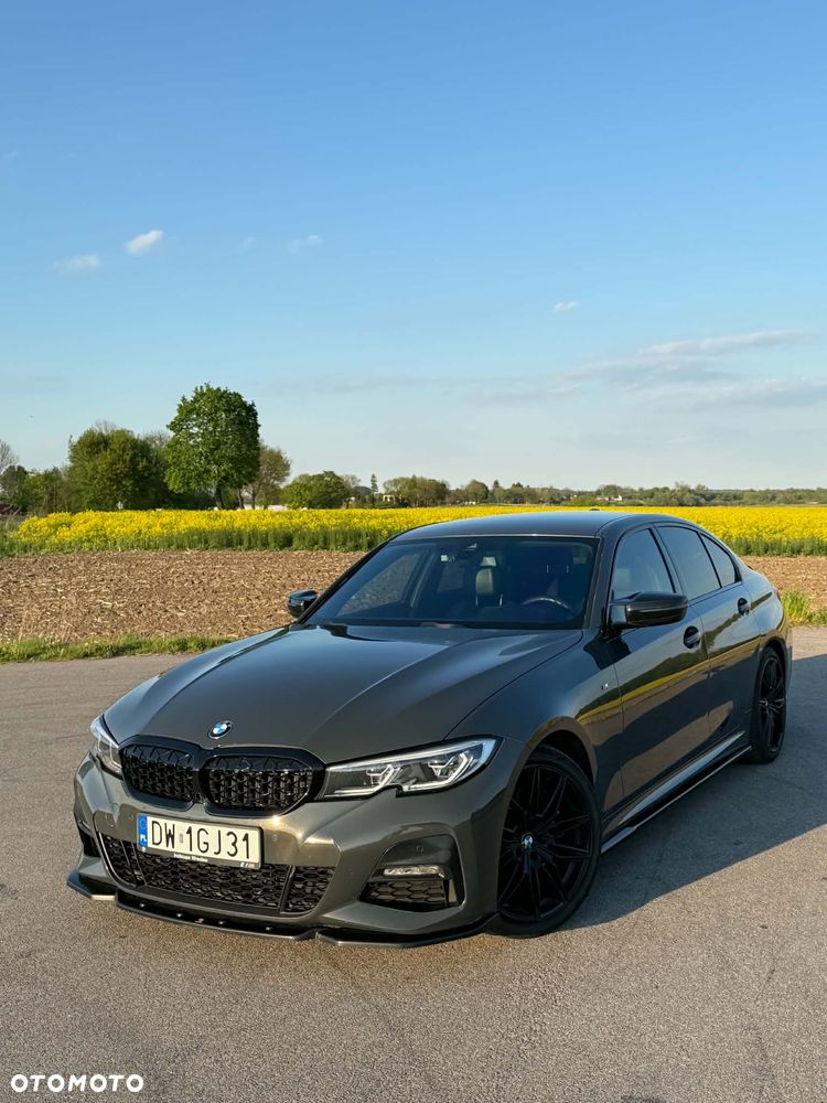 BMW Seria 3 330i M Sport sport - 1