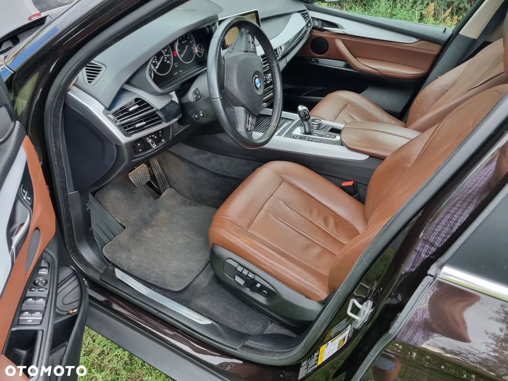 BMW X5 xDrive35i - 26