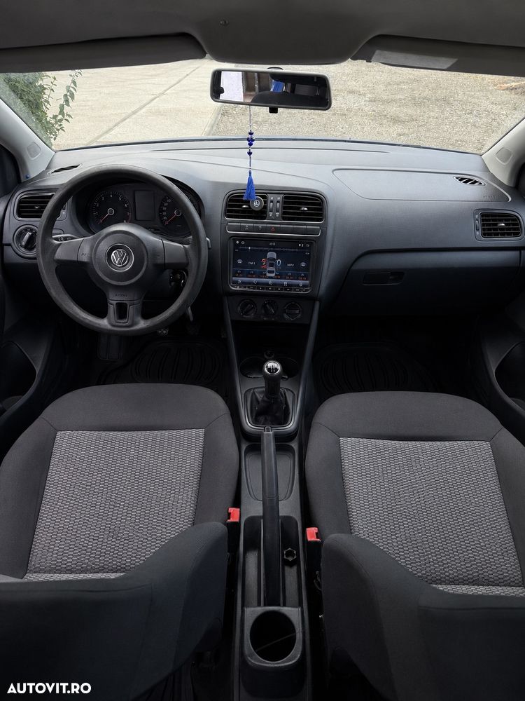 Volkswagen Polo - 6