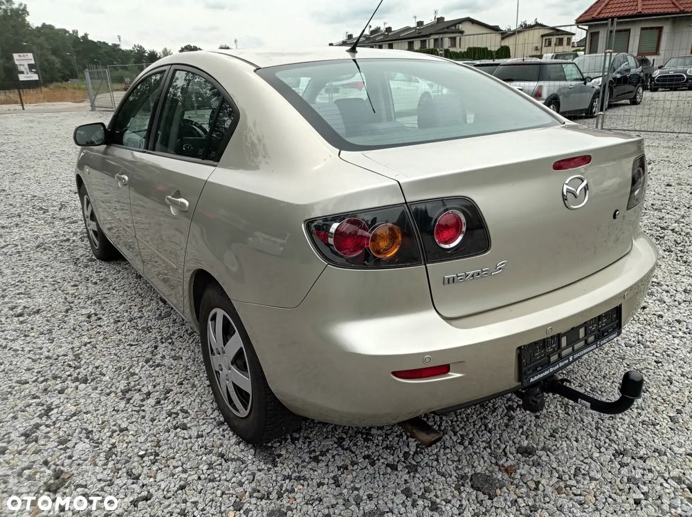 UWAGA ! 2007 MAZDA 3 SEDAN 1,6 BENZYNA 105PS 150TYS PRZEBIEG ! KLIMATRONIC PARKTRONIC I WLASCICIEL PL - 4