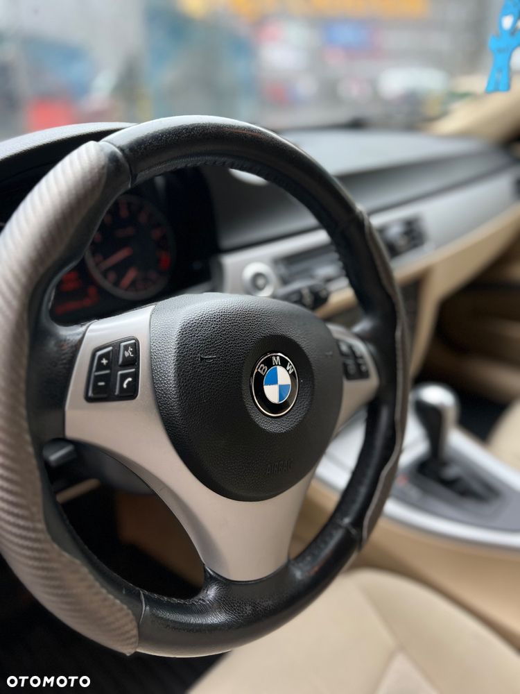 BMW Seria 3 - 23