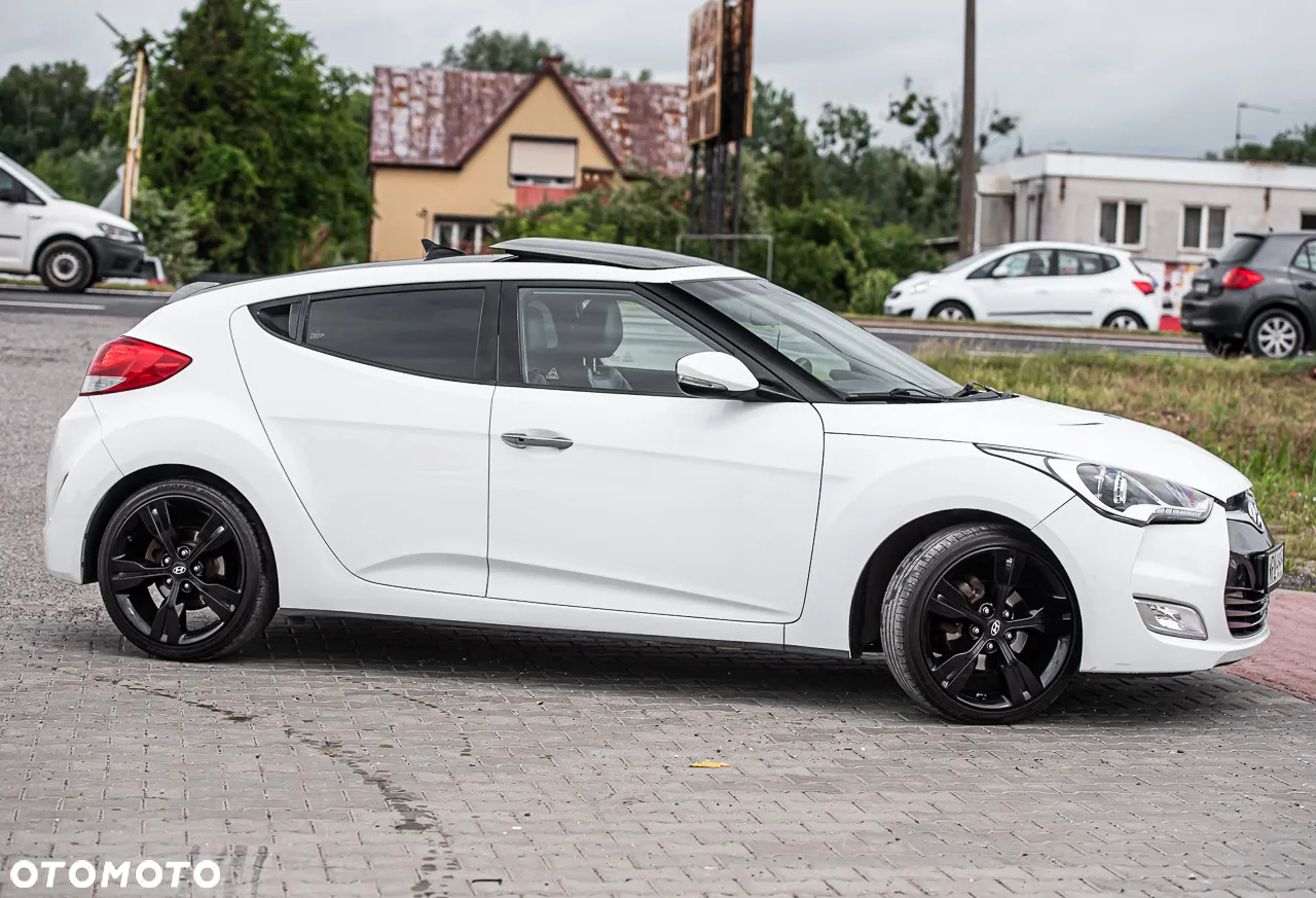 Hyundai Veloster 1.6 GDI Premium - 3