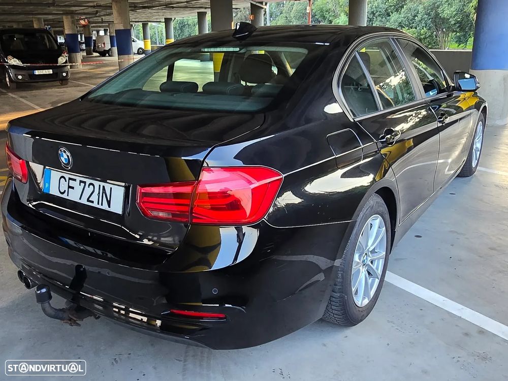 BMW 320 d Aut. Sport Line - 7