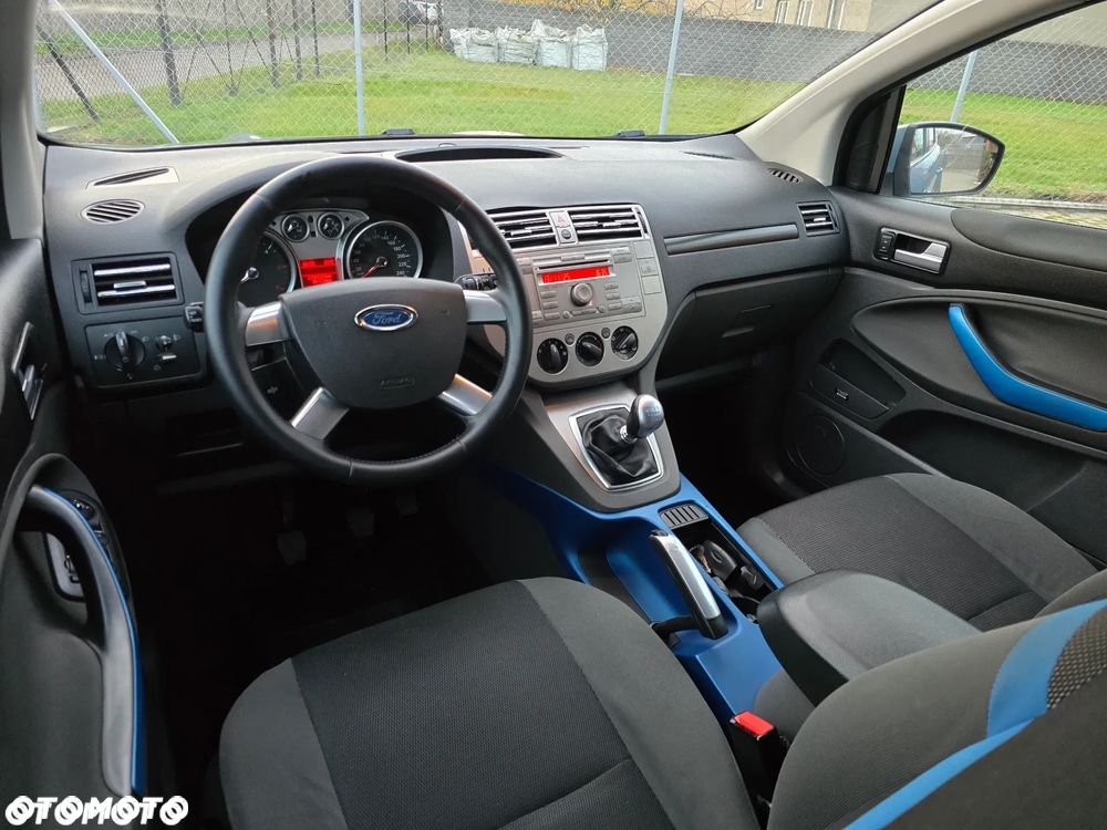 Ford Kuga 2.0 TDCi 4x4 Titanium - 13