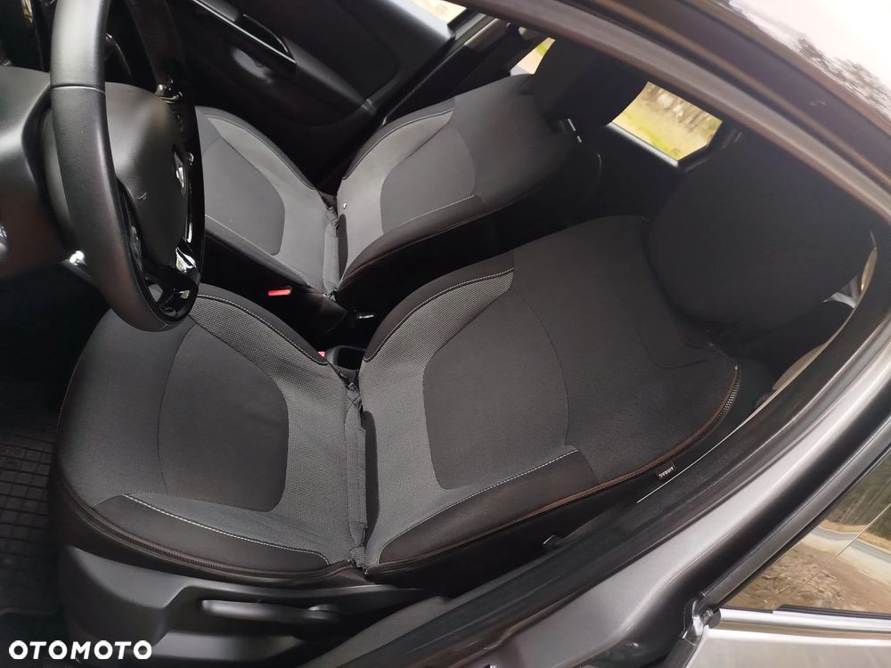 Renault Captur dCi 90 COLLECTION - 21