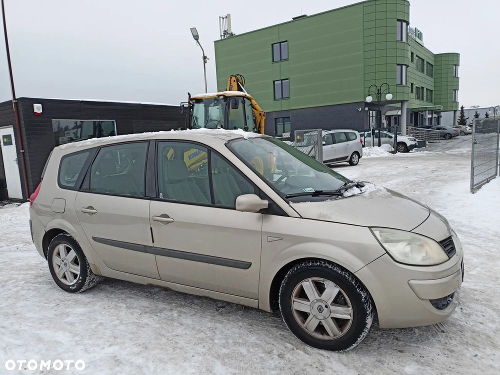 Renault Grand Scenic - 6