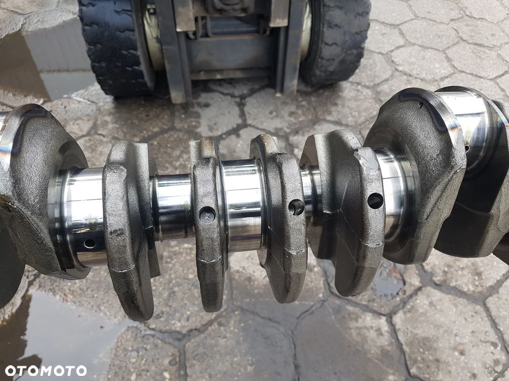 WAŁ KORBOWY SILNIKA MAN TGL TGM D0836 250 290 KM EURO 5 06386022 - 4