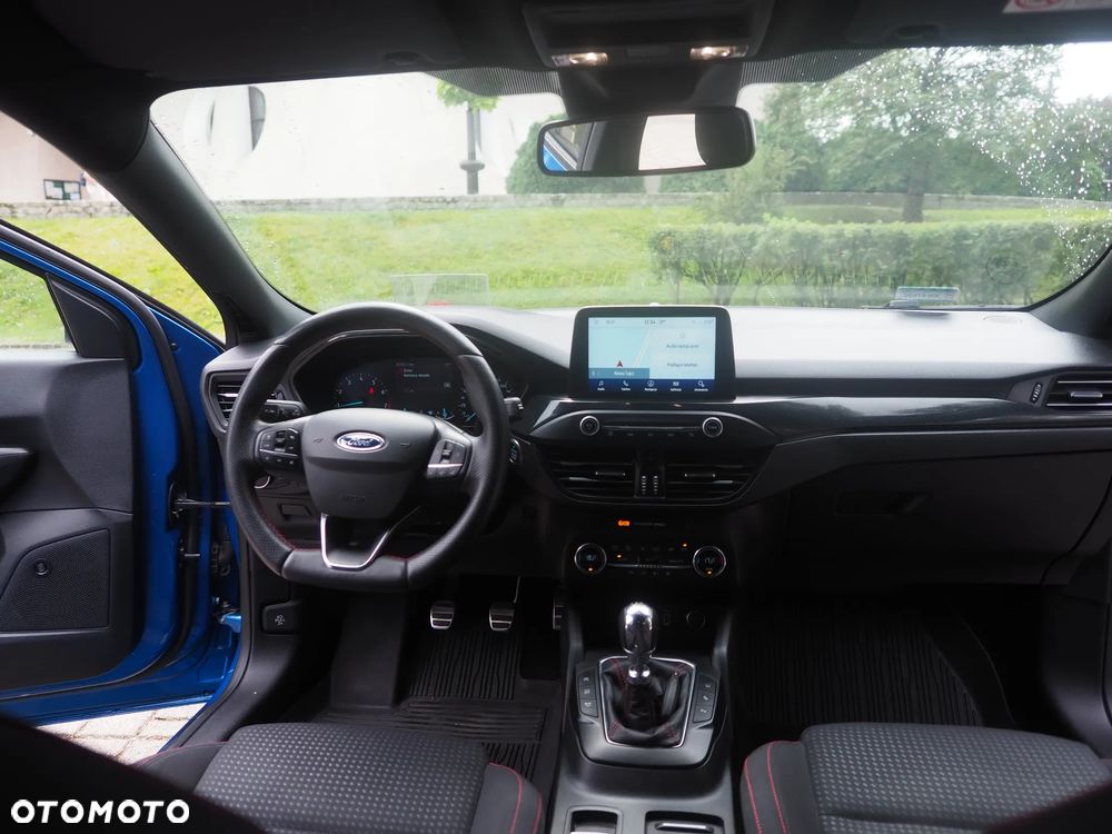 Ford Focus 1.0 EcoBoost mHEV ST-Line X - 22