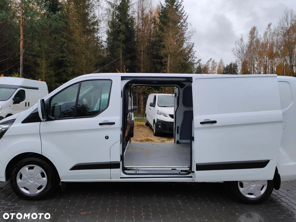 Ford TRANSIT CUSTOM 2020r 2,0 TDCI 130KM AUTOMAT L2H1 LONG DUBEL DRZWI EURO 6 LEDY CENA BRUTTO VAT 23% - 9