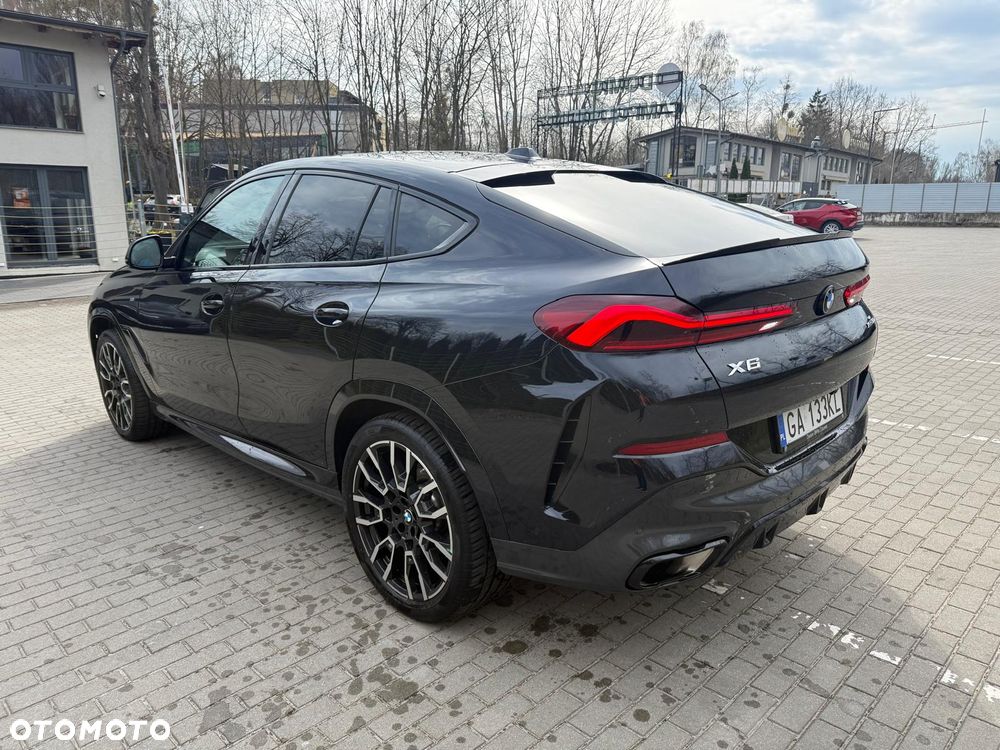 BMW X6 - 22