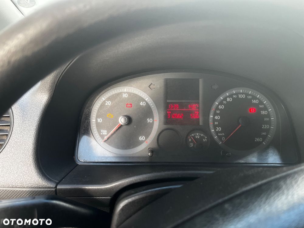 Volkswagen Caddy - 7