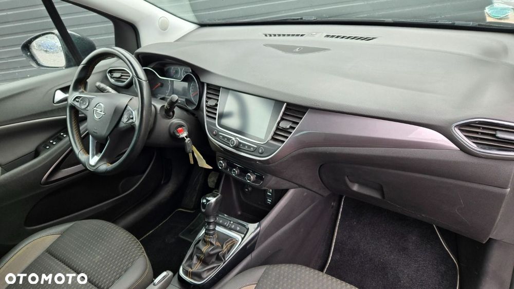 Opel Crossland X - 34
