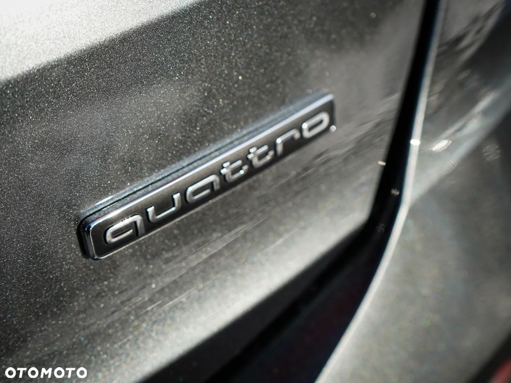 Audi Q3 40 TFSI Quattro S-Line S tronic - 14