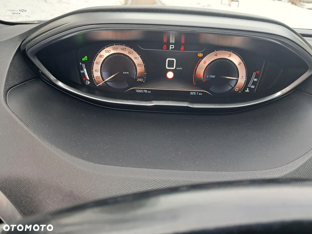 Peugeot 5008 BlueHDi 180 EAT8 GT Pack - 13