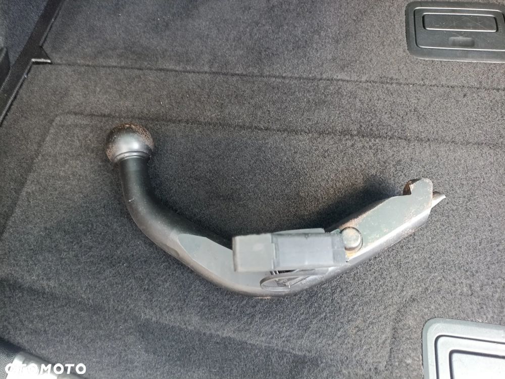 Renault Megane ENERGY dCi 130 GT LINE - 13