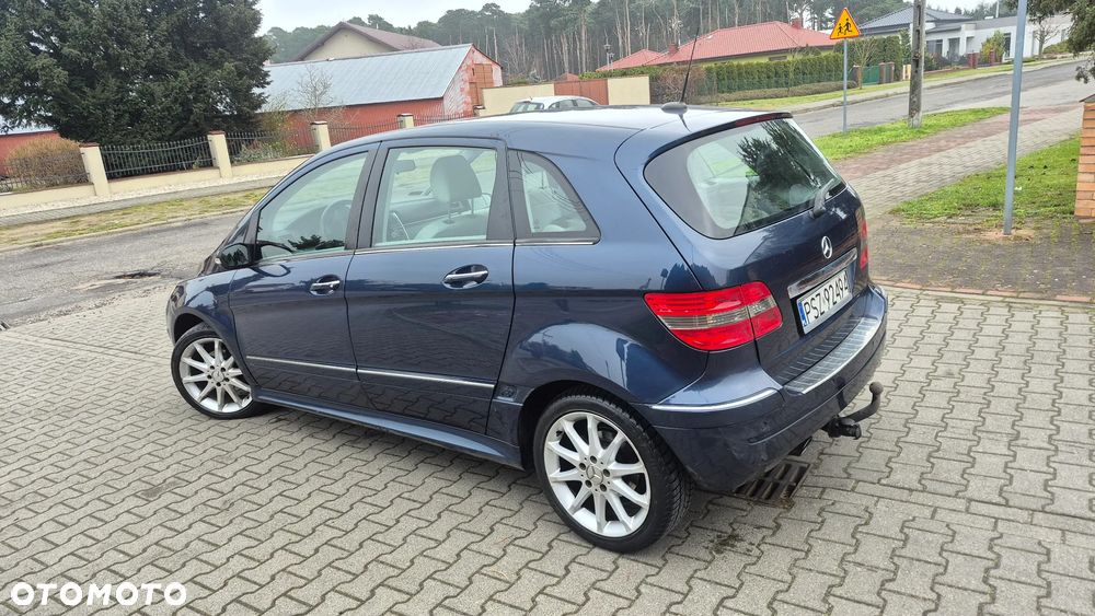 Mercedes-Benz Klasa B - 2