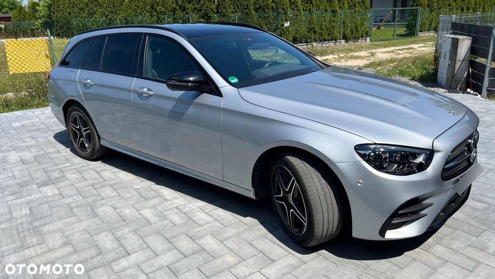 Mercedes-Benz Klasa E 300 de 4Matic 9G-TRONIC AMG Line - 2