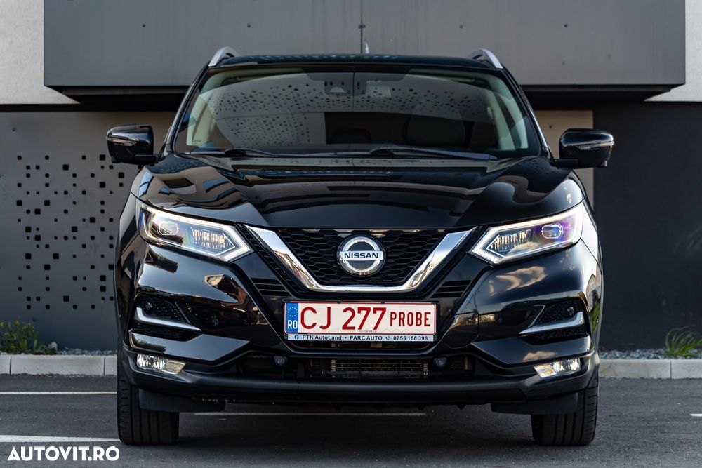 Nissan Qashqai 1.6 DCI Start/Stop X-TRONIC Tekna - 2