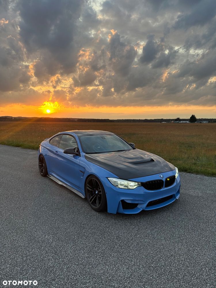 BMW M4 - 2