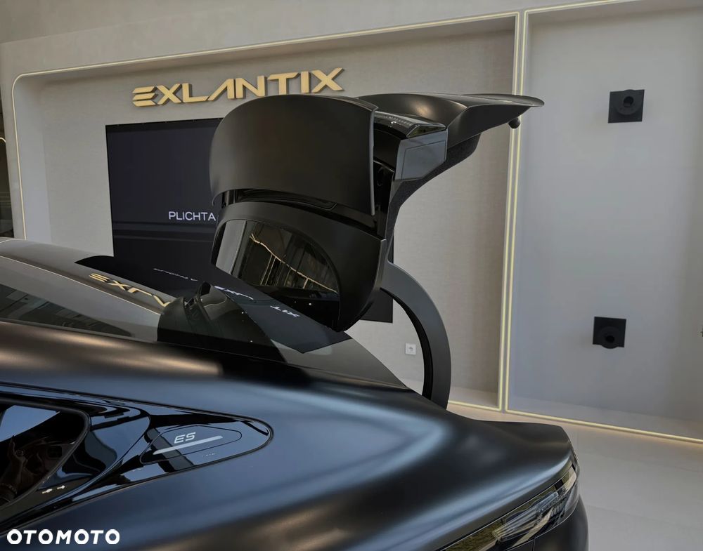 Exlantix ES 100kWh Premium AWD - 17