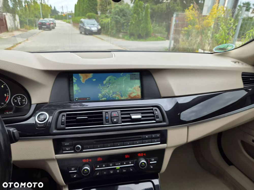 BMW Seria 5 - 23