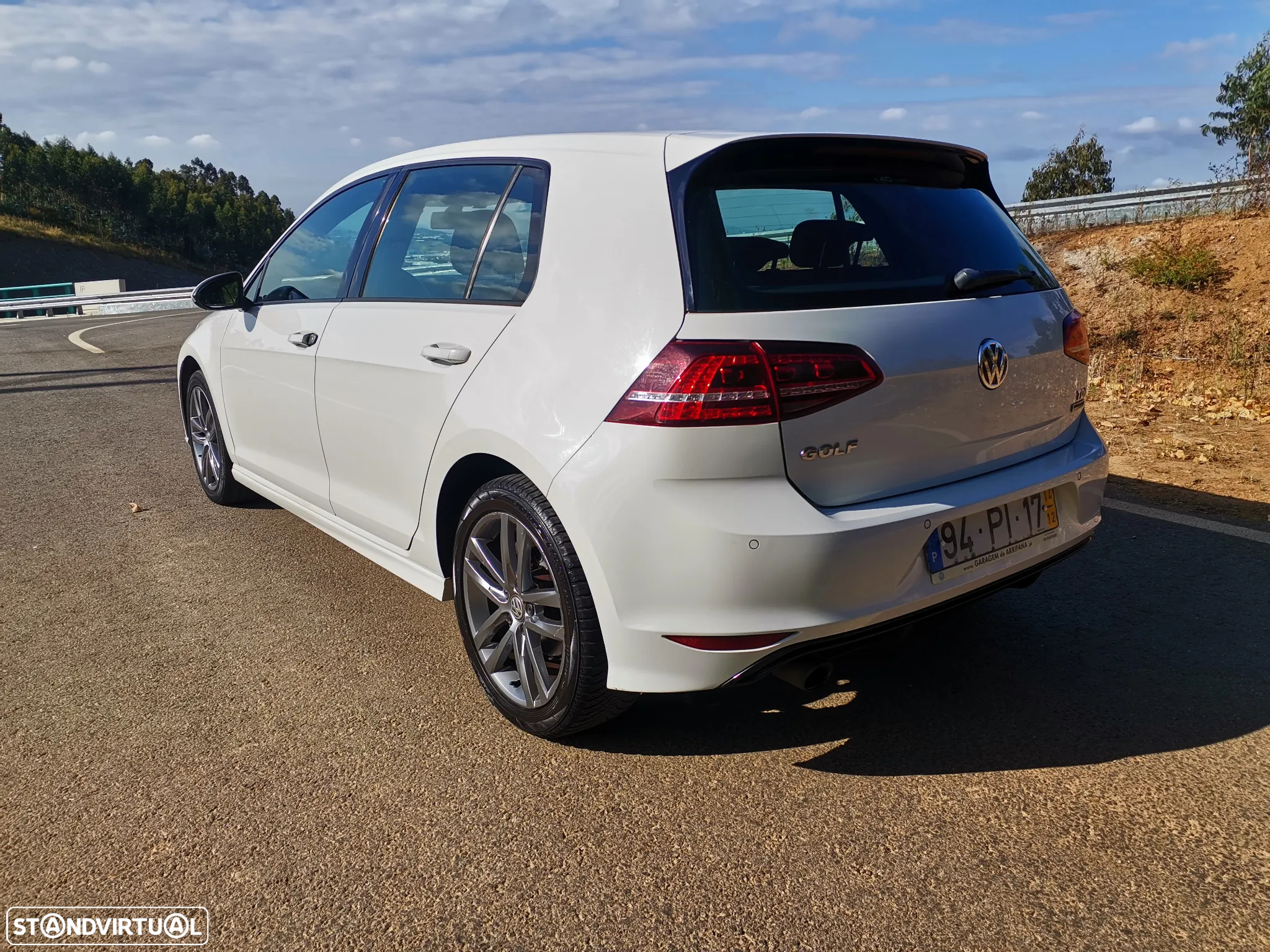 VW Golf 1.6 TDi Confortline - 5