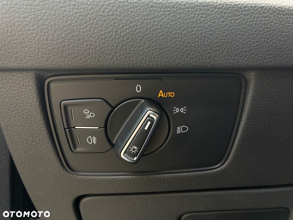 Volkswagen Arteon 2.0 TDI R-Line DSG - 28