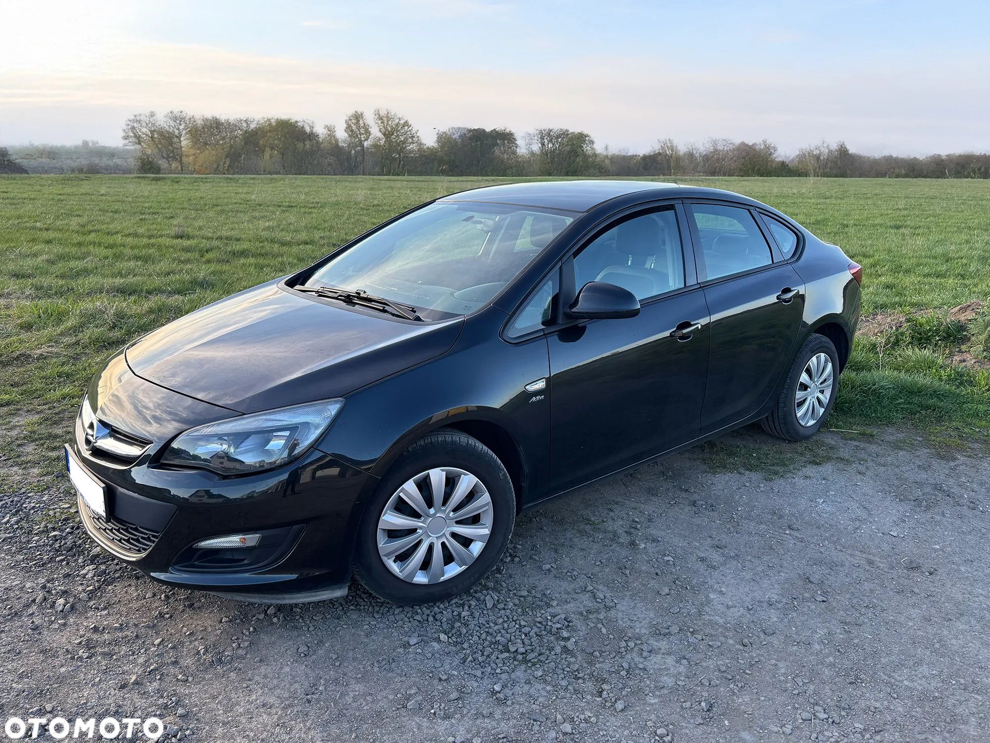 Opel Astra IV 1.4 Active - 1