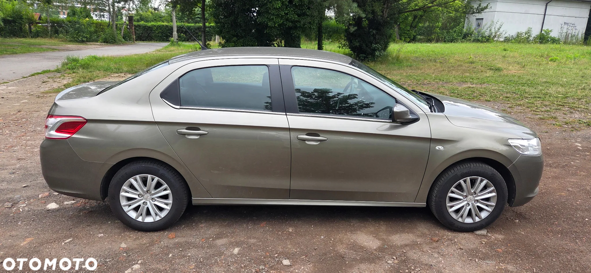 Peugeot 301 1.2 VTi/Pure Tech Allure - 8