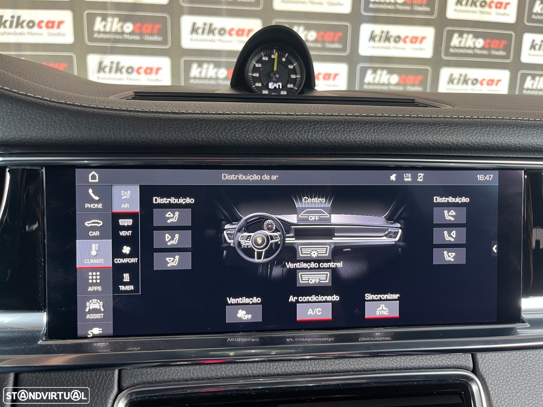 Porsche Panamera Sport Turismo 4 E-Hybrid 10 Years Edition - 46