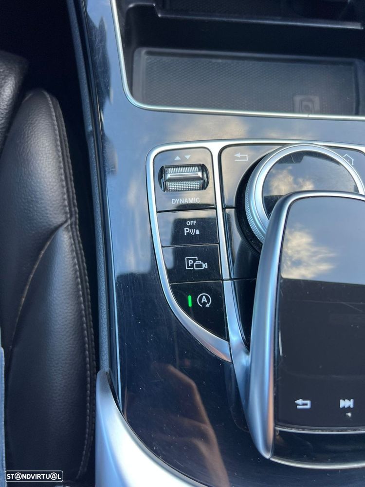 Mercedes-Benz C 200 - 34