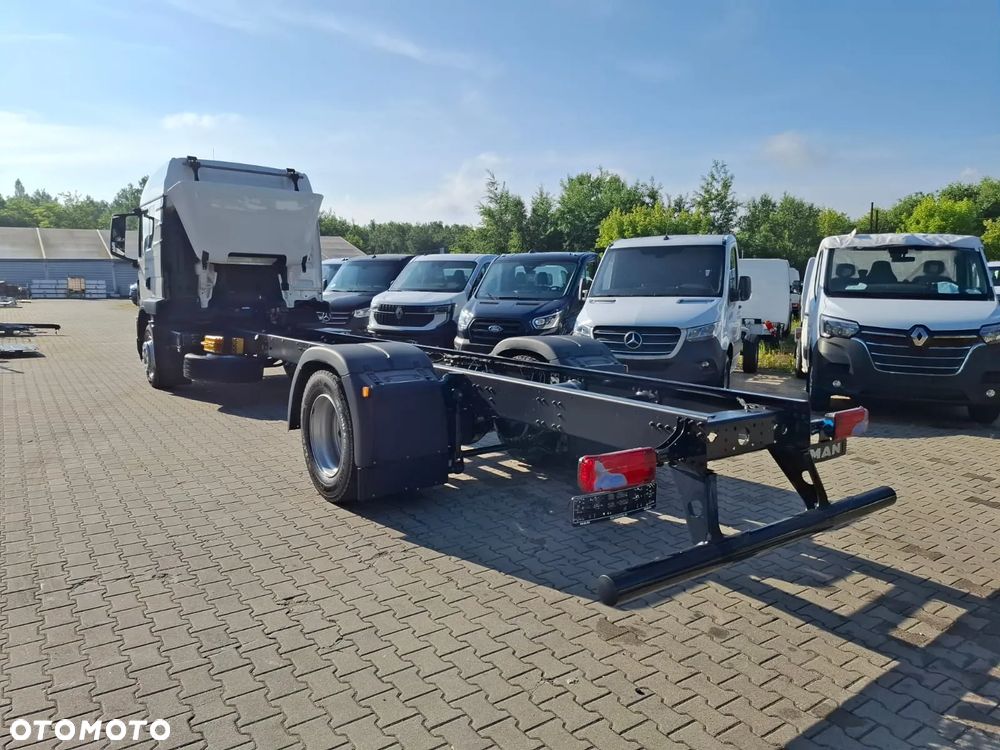 MAN MAN TGM 18.250 4x2 BL CH - 4