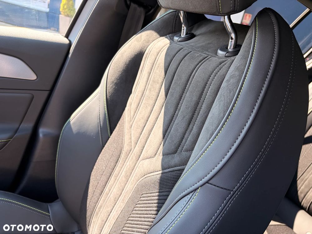 Peugeot 408 1.2 PureTech mHEV GT S&S e-DCS6 - 19