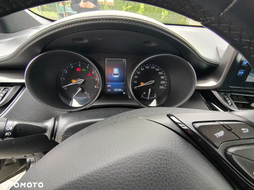 Toyota C-HR 1.2 T Premium - 12