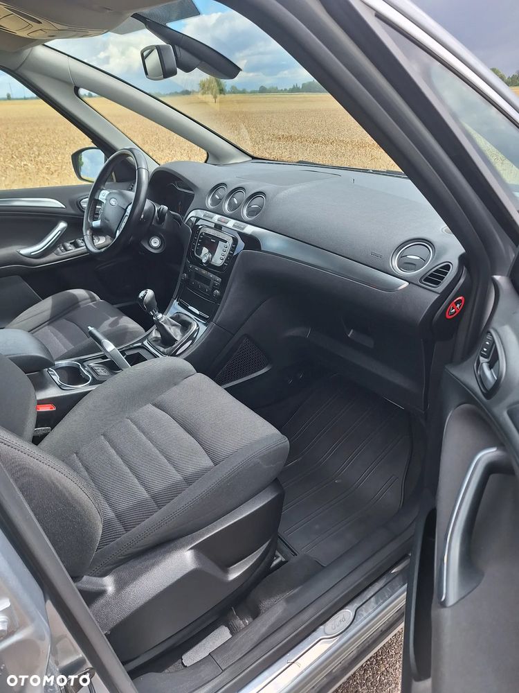 Ford S-Max 2.0 TDCi Titanium - 9