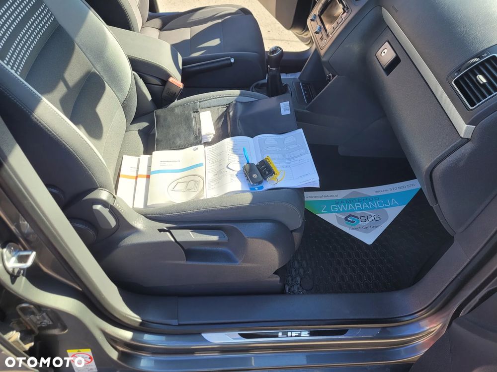 Volkswagen Touran 1.6 TDI DPF BlueMotion Technology Life - 20