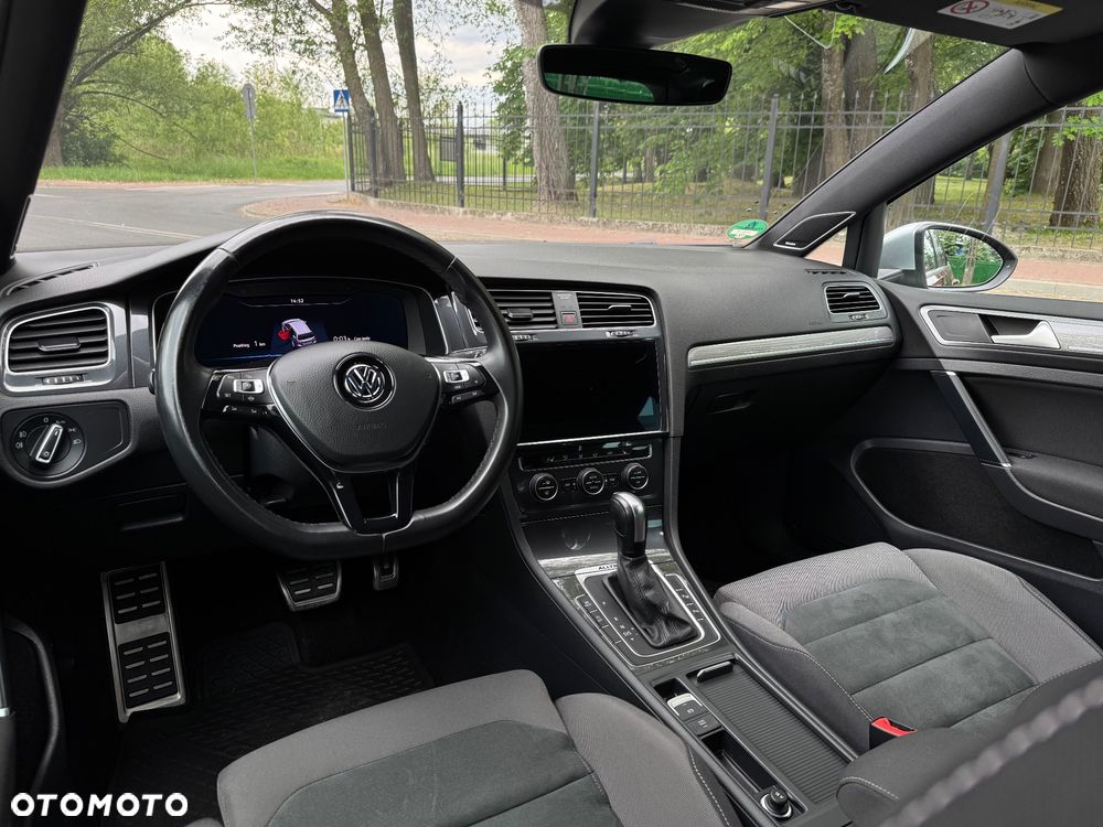 Volkswagen Golf Alltrack - 11