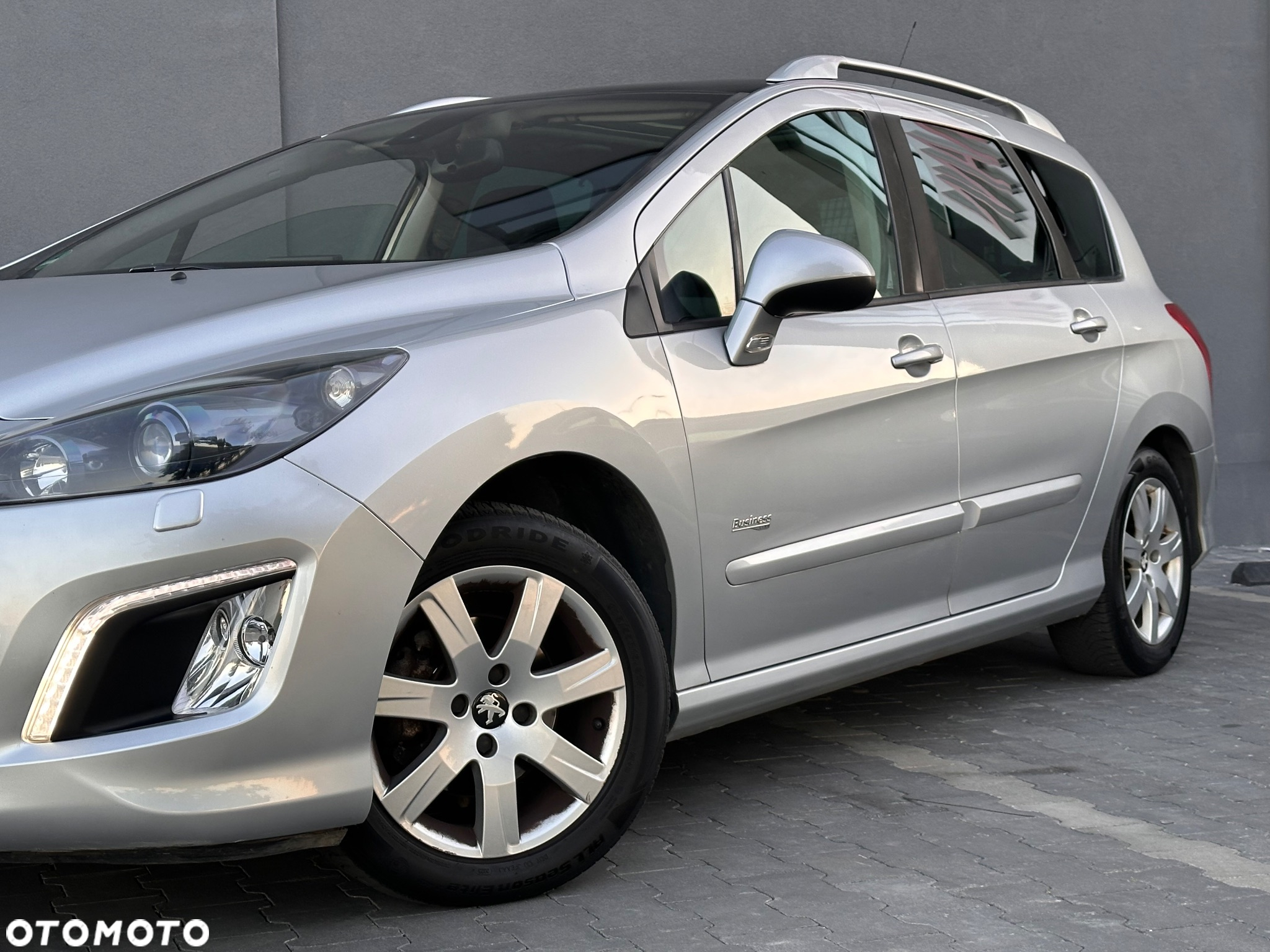 Peugeot 308 SW e-HDi FAP 115 Stop&Start Business Line Niveau 2 - 10