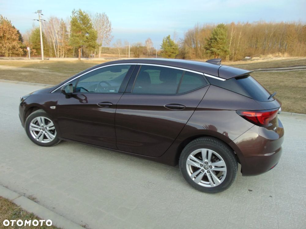 Opel Astra 1.4 Turbo Innovation - 31