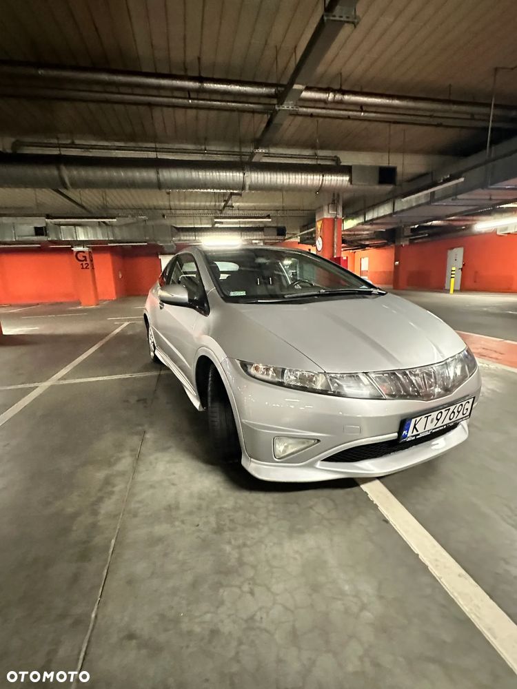 Honda Civic 2.2i-CTDi TypeS - 3