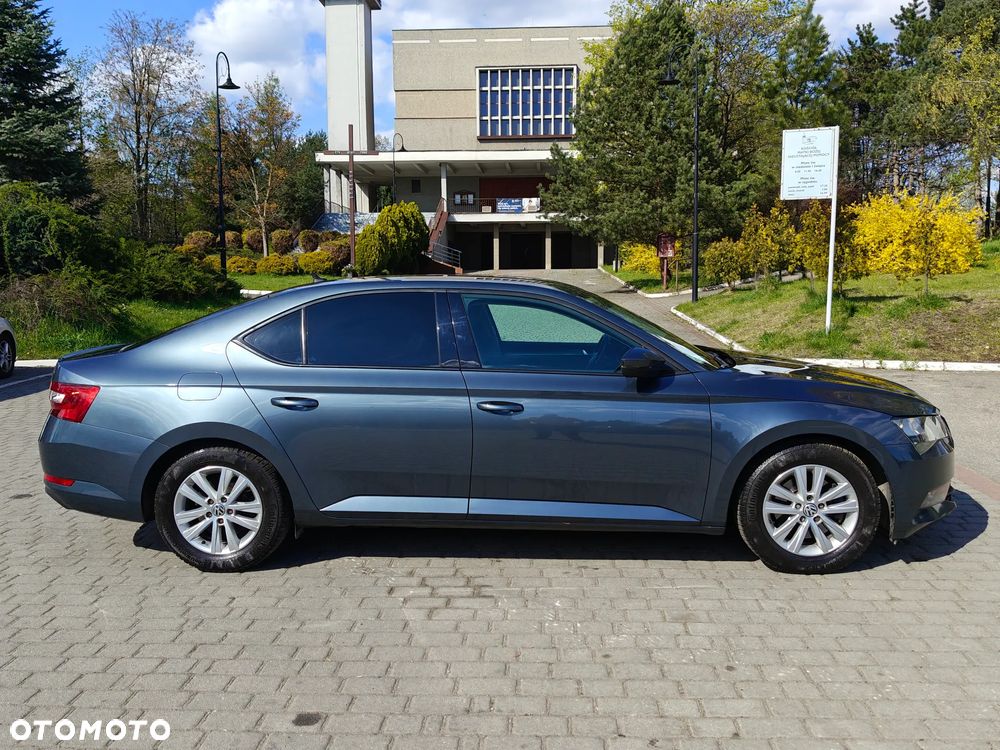 Skoda Superb 1.8 TSI Ambition - 5