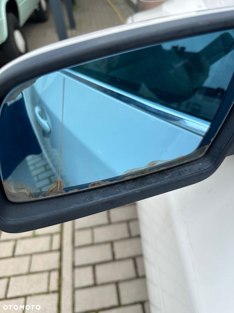 BMW Seria 5 520d - 13
