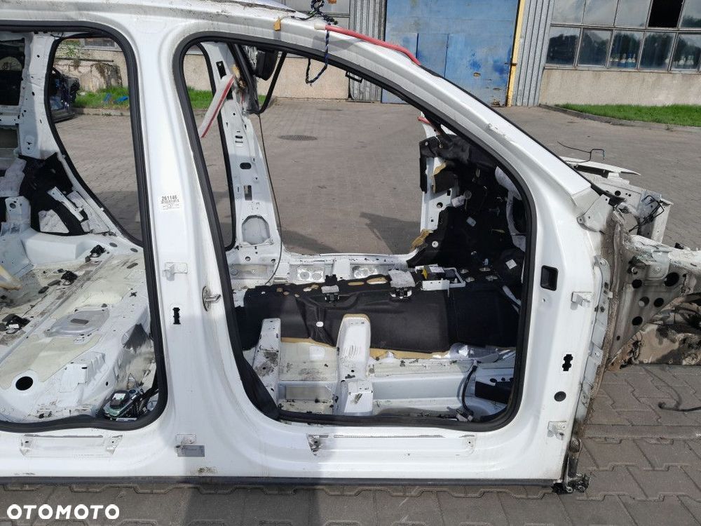 AUDI Q7 II 4M PRÓG SŁUPEK PRAWY 1L0K1 - 4