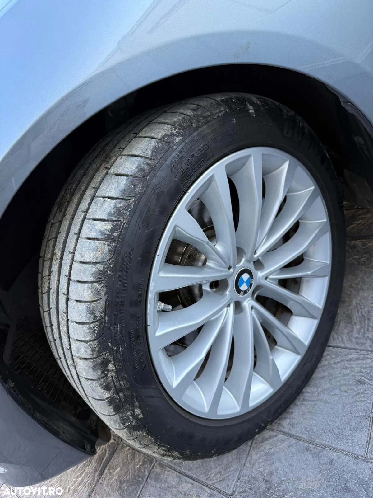 BMW Seria 5 520d AT - 10