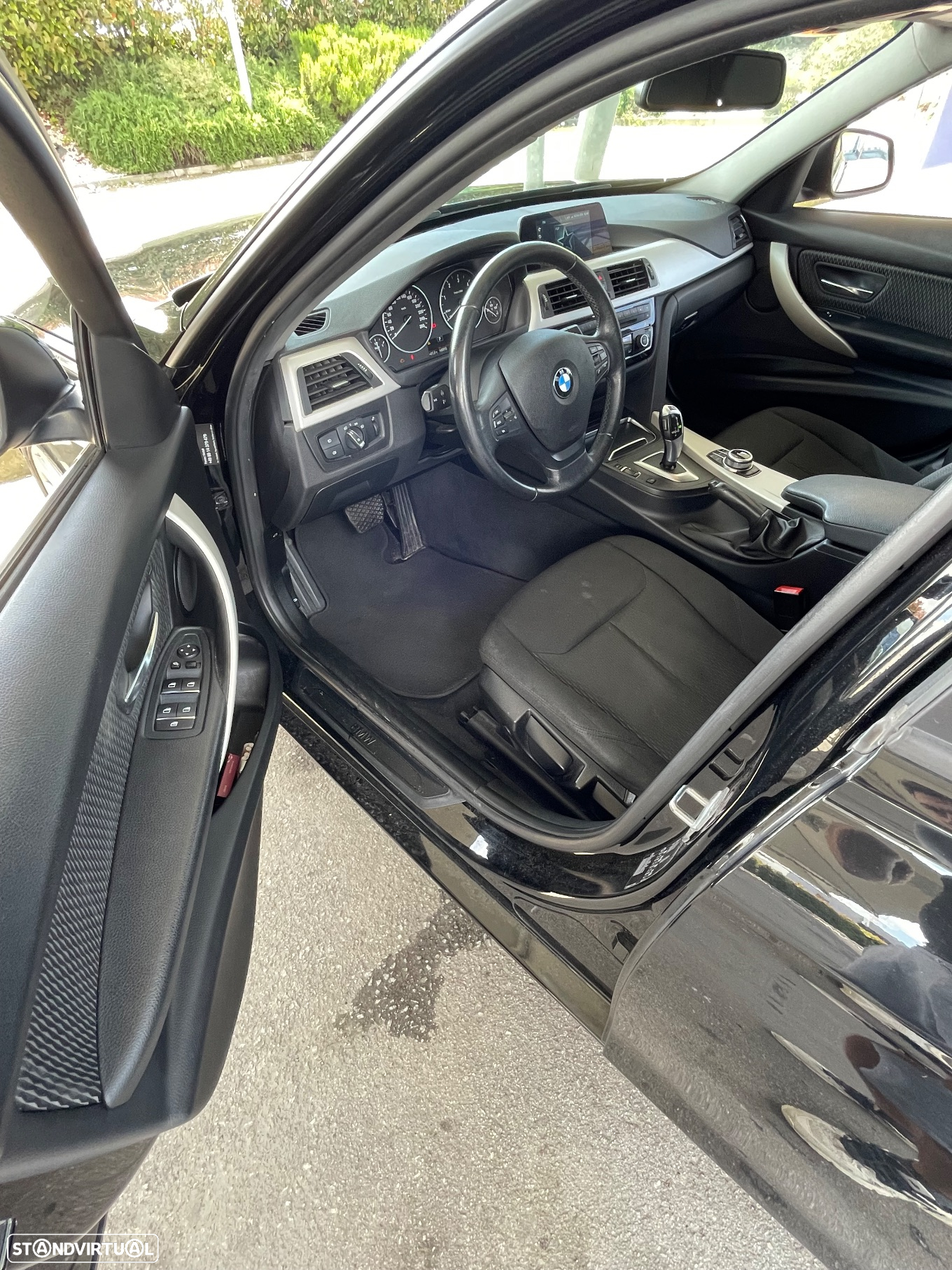 BMW 320 d Touring Aut. Sport Line - 9