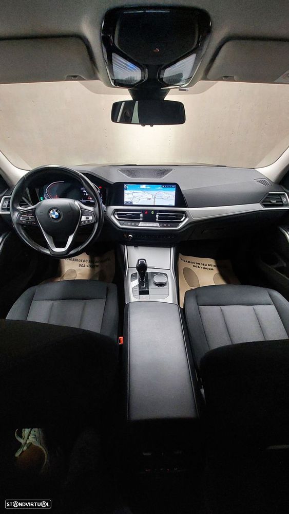 BMW 318 d Line Sport Auto - 13