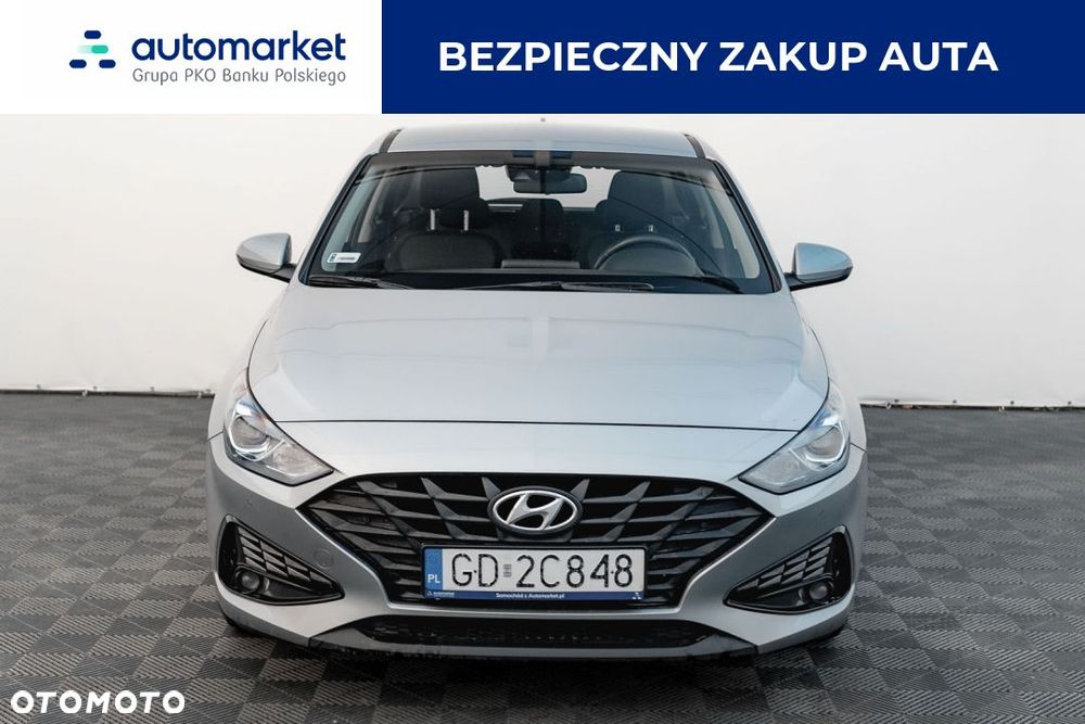 Hyundai i30 1.5 DPI Classic + - 13