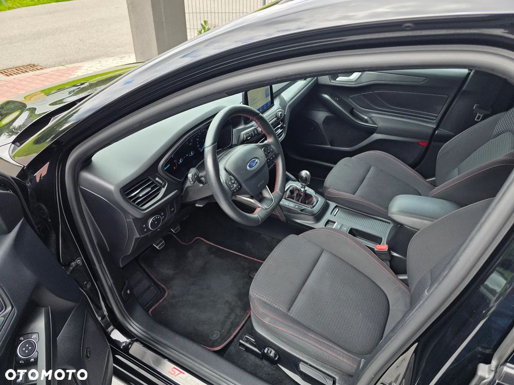 Ford Focus 1.5 EcoBoost ST-Line Business - 9