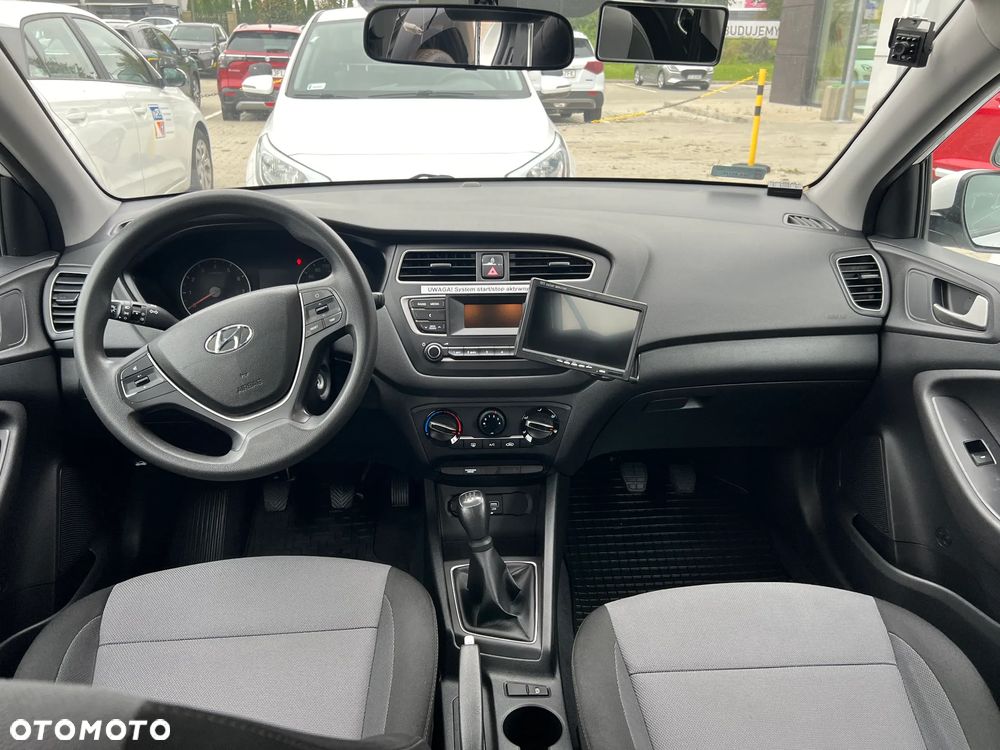 Hyundai i20 1.2 Classic Plus - 4